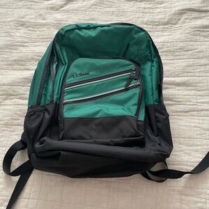 L.L. Bean Super Deluxe Book Pack